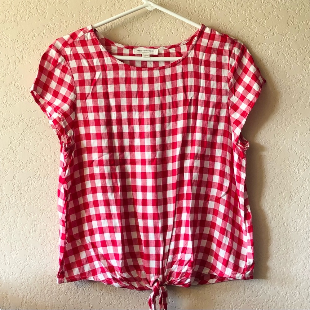 3/$18 🌸 Gingham Red & White Checkered Top